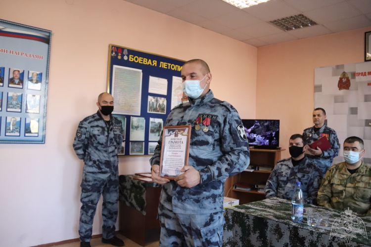 ОМОН на транспорте Управления Росгвардии по Забайкальскому краю отметил 27 лет со дня образования.