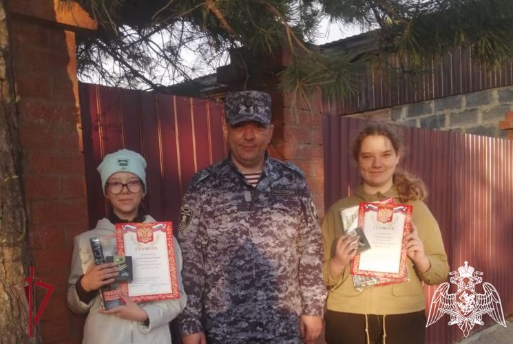 В Карымском районе прошел конкурс детского рисунка «Нет нацизму»