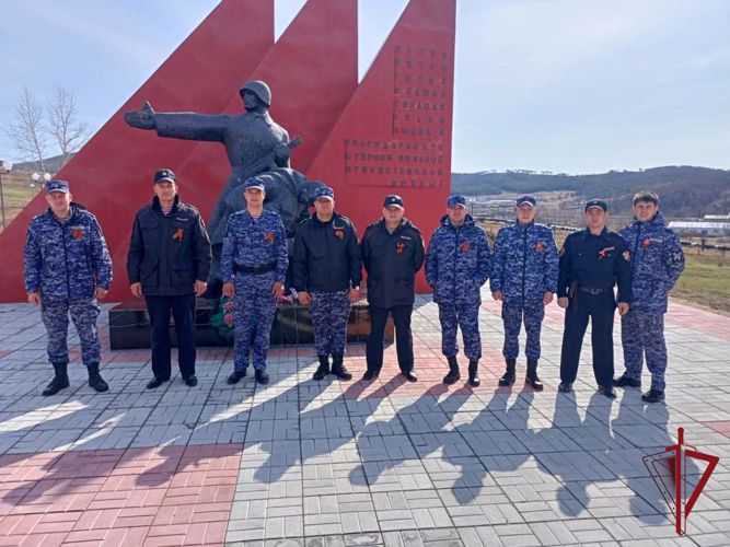 Более десятка патриотических мероприятий, посвященных Дню Победы, провели сотрудники вневедомственной охраны в Забайкальском крае