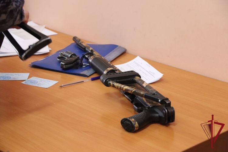 С начала года в Забайкалье проверено более восьми тысяч владельцев оружия