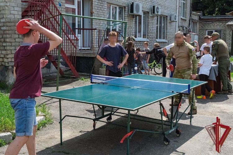 В РОСГВАРДИИ ПРОХОДЯТ ПРАЗДНИЧНЫЕ МЕРОПРИЯТИЯ, ПОСВЯЩЕННЫЕ МЕЖДУНАРОДНОМУ ДНЮ ЗАЩИТЫ ДЕТЕЙ (ВИДЕО)