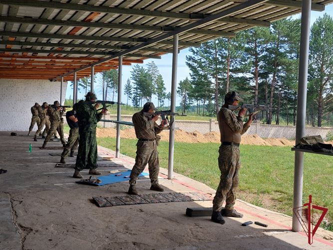 Сотрудник Росгвардии взял «золото» на соревнованиях «Динамо» по стрельбе из боевого ручного стрелкового оружия