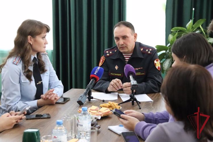 В Чите начальник Управления вневедомственной охраны встретился с журналистами