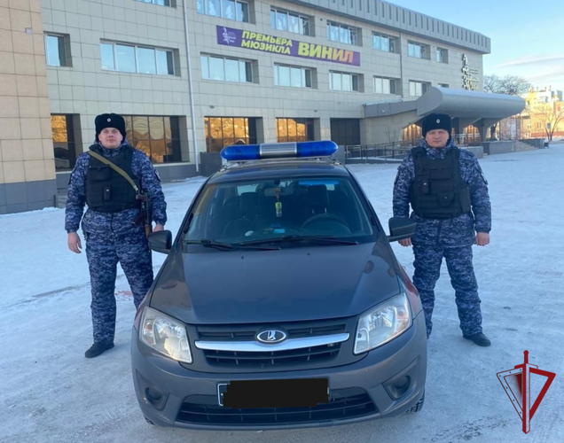 В Чите сотрудники вневедомственной охраны задержали подозреваемых сразу в двух преступлениях