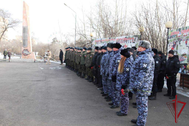 Сотрудники и военнослужащие Росгвардии приняли участие в мероприятиях, посвященных Дню памяти воинов-интернационалистов