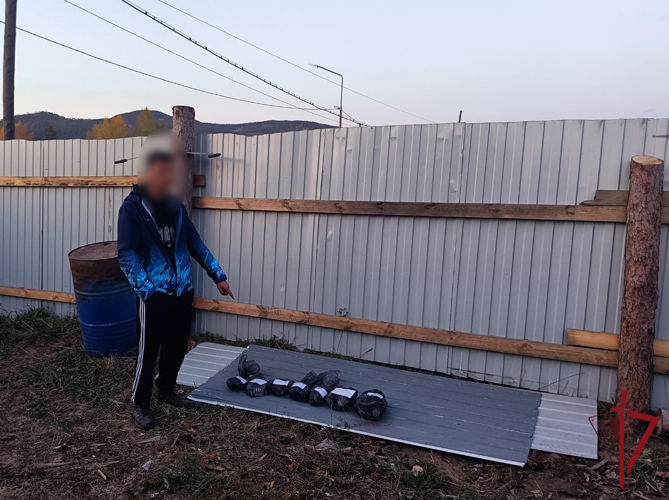 В Сретенске при содействии сотрудников Росгвардии задержан мужчина, подозреваемый в хранении наркотиков