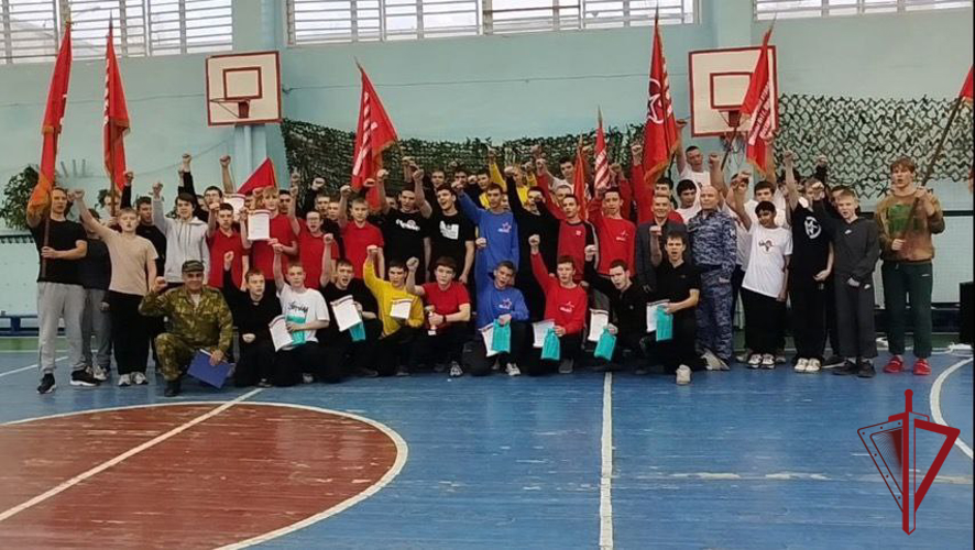 В Краснокаменске сотрудники Росгвардии  приняли участие в военно-спортивной игре  «Я - будущий призывник»