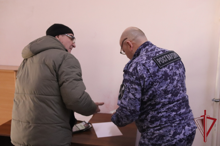 Пресс-конференция, посвященная контролю за оборотом оружия, прошла в Чите