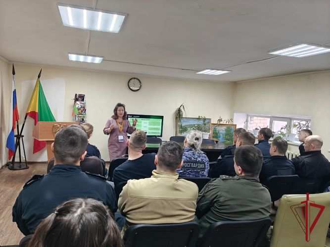 В Чите росгвардейцы встретились с представителями  общества «Знание» 