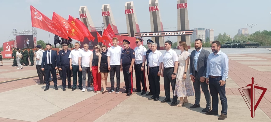 В Чите военнослужащие, сотрудники и ветераны Росгвардии приняли участие в мероприятиях, посвященных Дню памяти и скорби