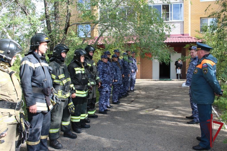В Чите в Центре лицензионно-разрешительной работы прошли пожарно-тактические учения