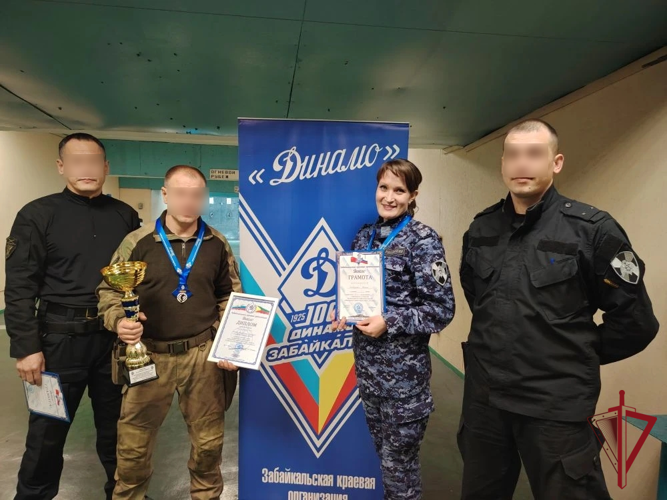  Команда Росгвардии победила в соревнованиях по стрельбе общества «Динамо»