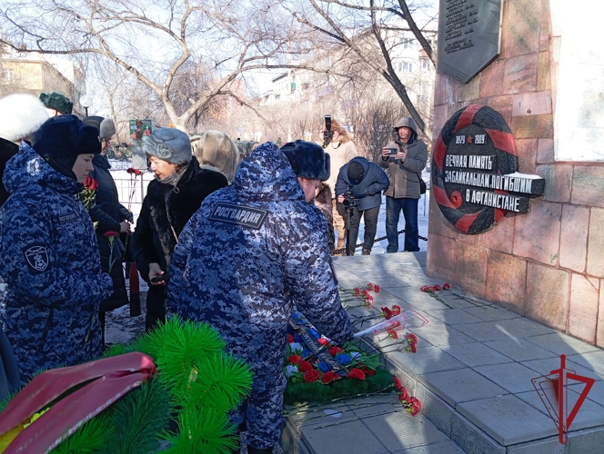 Росгвардейцы в Забайкалье почтили память воинов-интернационалистов
