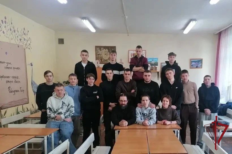 В Чите ветеран СОБРа встретился с читинскими студентами 
