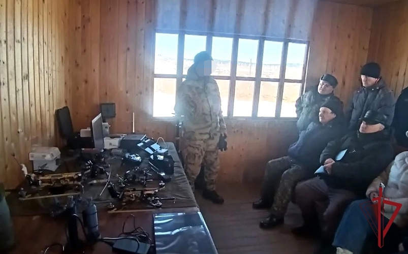 В Забайкалье росгвардейцы провели занятие с сотрудниками частных охранных организаций