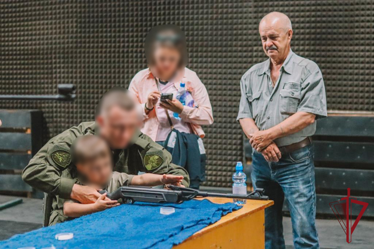 Семейный праздник под защитой: ветераны и действующие сотрудники устроили незабываемый день для своих детей