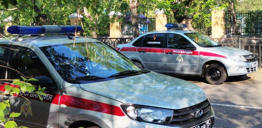 В Чите сотрудники Росгвардии помогли потерявшейся 90-летней женщине