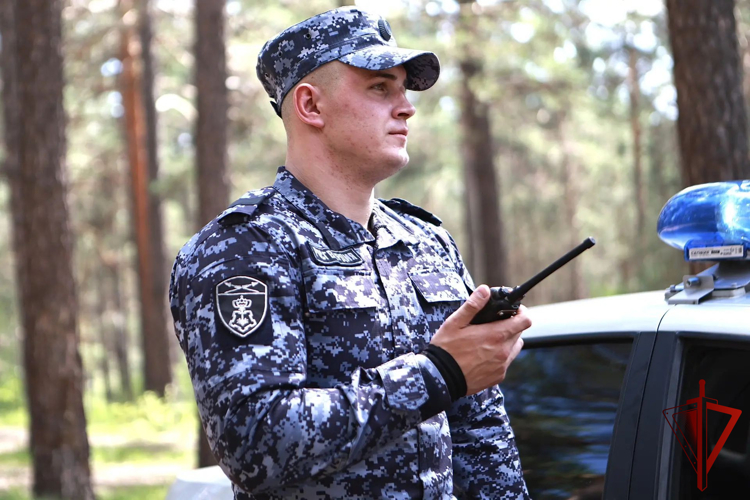 В Краснокаменске сотрудники вневедомственной охраны задержали местных жителей, находящихся в розыске