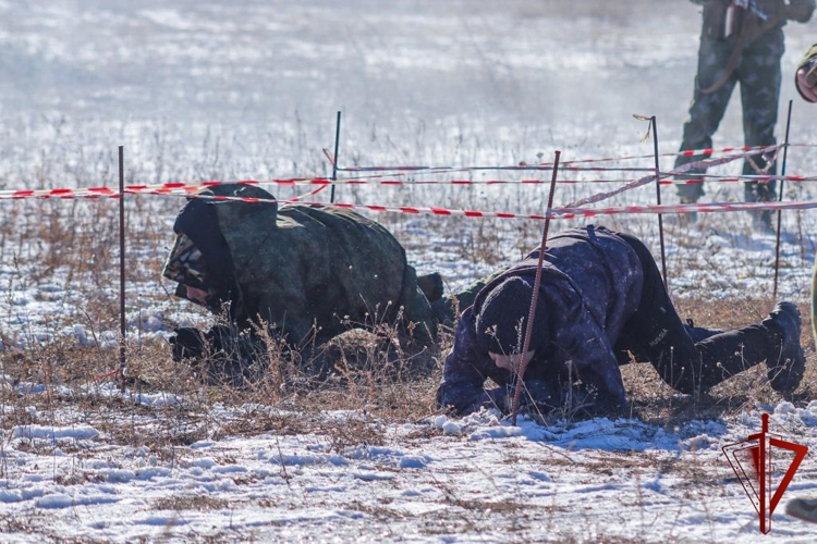 В Чите ветераны и сотрудники Росгвардии приняли участие в военно-патриотическом турнире 
